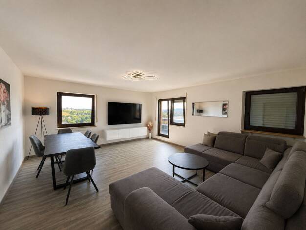 Wohnung zum Kauf 295.000 € 4 Zimmer 104 m² Neckargartach Heilbronn 74078