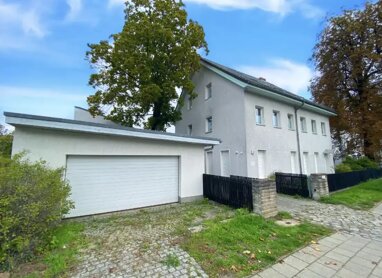 Mehrfamilienhaus zum Kauf 5 Zimmer 550 m² 1.600 m² Grundstück Altglienicke Berlin 12524