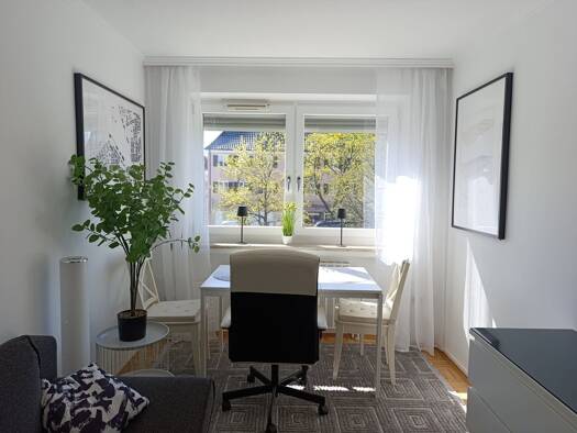 Wohnung zur Miete 1.350 € 2 Zimmer 40 m² Geschoss 1/5 frei ab sofort Sendling-Westpark München 81377