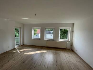 Wohnung zur Miete 499 € 3 Zimmer 63,1 m² 1. Geschoss frei ab 08.08.2025 Nadlerweg 16 Mitte Menden 58706