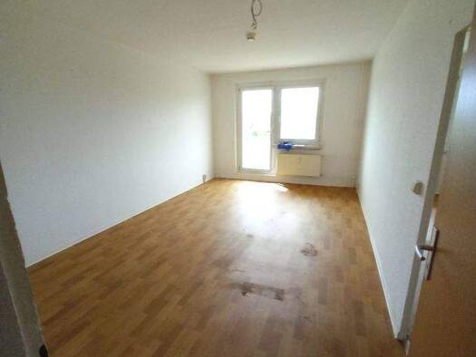 Wohnung zur Miete 302 € 2 Zimmer 56 m² EG frei ab sofort Max-L-S 7 Stendal 39576