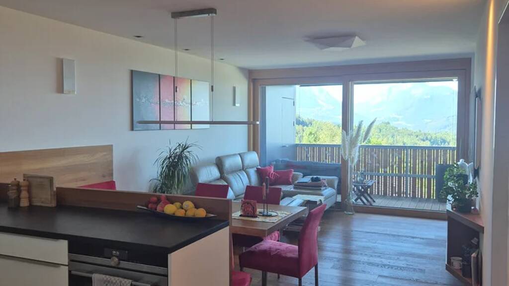 Wohnung zur Miete 1.800 € 65,8 m² frei ab 01.05.2026 Zwischenwasser 6835