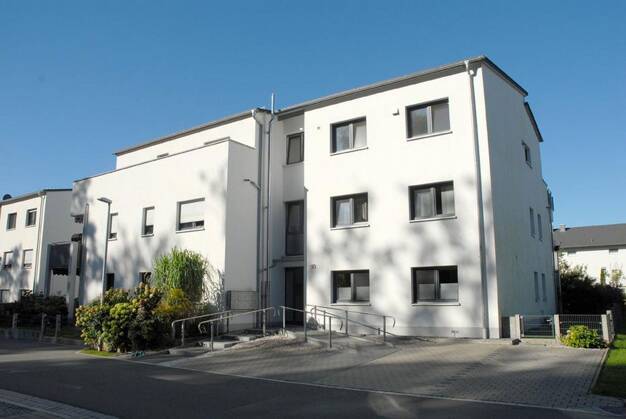 Wohnung zum Kauf provisionsfrei 410.000 € 3 Zimmer 96 m² 2. Geschoss Kiefernstr. 10 Pyrbaum Pyrbaum 90602