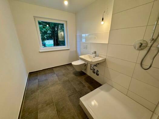 Wohnung zur Miete 559 € 2 Zimmer 46,6 m² EG Hannoversche Straße 111 Hemelingen Bremen 28309