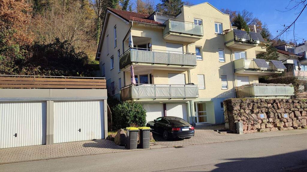 Wohnung zum Kauf 249.000 € 3,5 Zimmer 78 m² 3 Geschosse frei ab sofort Unterer Welzberg 72 Calw 75365