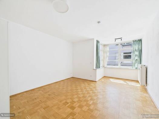 Wohnung zum Kauf 179.000 € 1 Zimmer 32 m² 1. Geschoss Westenviertel Regensburg 93049