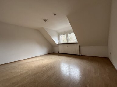 Wohnung zur Miete 899 € 4 Zimmer 110 m² frei ab sofort Weiherhof Zirndorf 90513