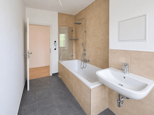 Wohnung zur Miete 733 € 4 Zimmer 81,5 m² 2. Geschoss frei ab 01.11.2026 Steinbacher Straße 31 Kitzscher Kitzscher 04567