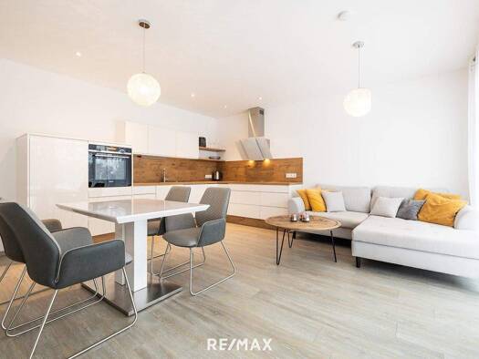 Wohnung zum Kauf 249.000 € 2 Zimmer 56,2 m² EG St. Johann im Pongau 5600