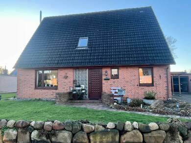 Einfamilienhaus zum Kauf 249.000 € 6 Zimmer 167 m² 1.040 m² Grundstück Nordhastedt 25785