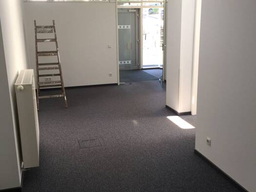 Büro zur Miete provisionsfrei 900 € 5 Zimmer 106 m² Bürofläche Hassel Sankt Ingbert 66386