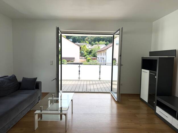 Wohnung zur Miete 870 € 3 Zimmer 83 m² 1. Geschoss frei ab sofort Deggendorf Deggendorf 94469