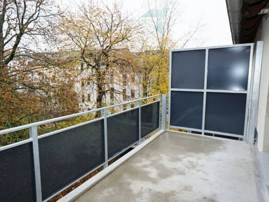 Wohnung zur Miete 299 € 1 Zimmer 43,7 m² 2. Geschoss Osterweihstraße 27 Innenstadt Zwickau 08056