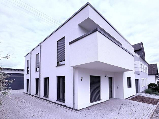 Bürofläche zur Miete - Erstbezug provisionsfrei 1.050 € 93,8 m² Bürofläche Mainzer Straße 7 Langendernbach 65599