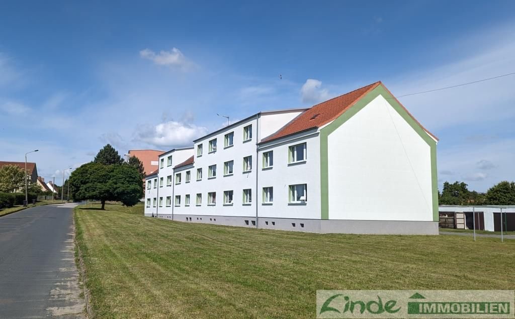 Wohnung zum Kauf 59.000 € 3,5 Zimmer 68 m²<br/>Wohnfläche EG<br/>Geschoss Burow Burow 17089