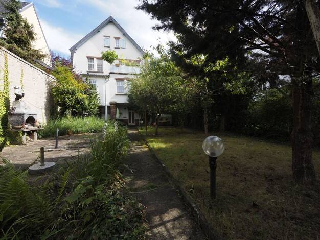 Mehrfamilienhaus zum Kauf 649.000 € 8 Zimmer 266 m² 606 m² Grundstück St Johann Saarbrücken 66121