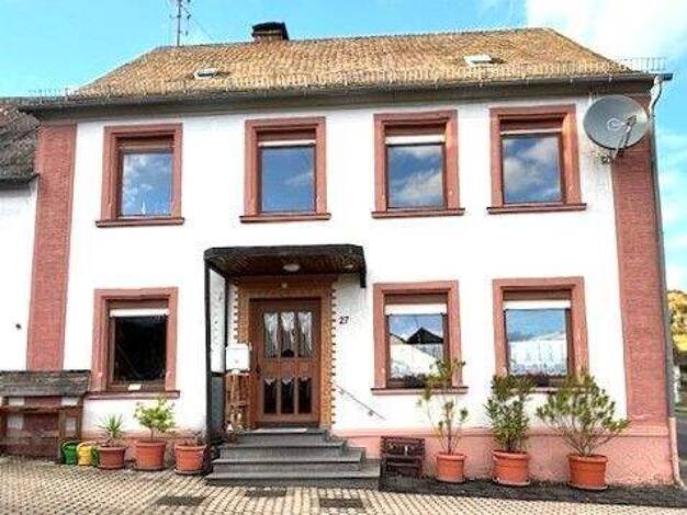 Einfamilienhaus zum Kauf 129.000 € 5 Zimmer 150,4 m² 1.350 m² Grundstück Elzerath Morbach / Elzerath 54497