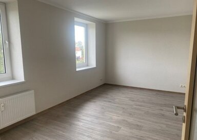 Wohnung zur Miete 329 € 2 Zimmer 46,9 m² 1. Geschoss Brockenstraße 8 Oschersleben Oschersleben 39387