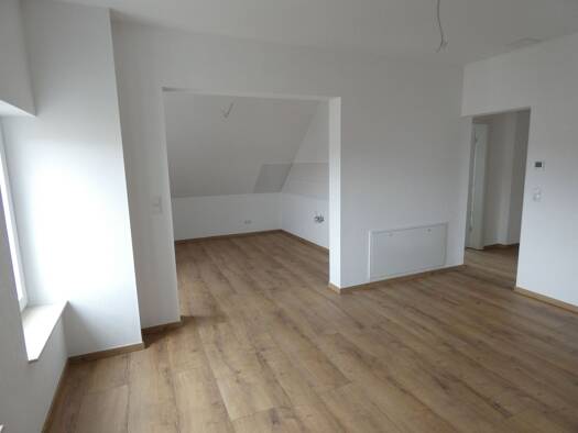 Wohnung zur Miete 390 € 2 Zimmer 57,6 m² 3. Geschoss frei ab 01.10.2026 Friedrichstraße 37 Falkenberg Falkenberg/Elster 04895