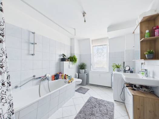 Wohnung zur Miete 720 € 2 Zimmer 65 m² Geschoss 3/4 frei ab 01.09.2026 Schweinau Nürnberg 90441