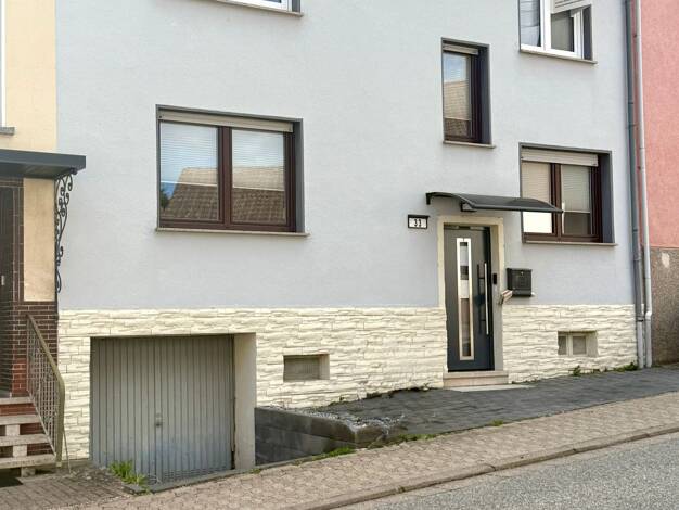 Reihenmittelhaus zum Kauf 185.000 € 6 Zimmer 131 m² 581 m² Grundstück frei ab sofort Humes Eppelborn 66571