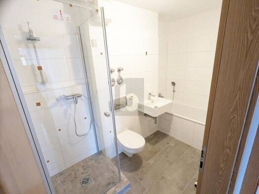Wohnung zum Kauf 950.000 € 8 Zimmer 164 m² 3. Geschoss Ost Rosenheim 83022