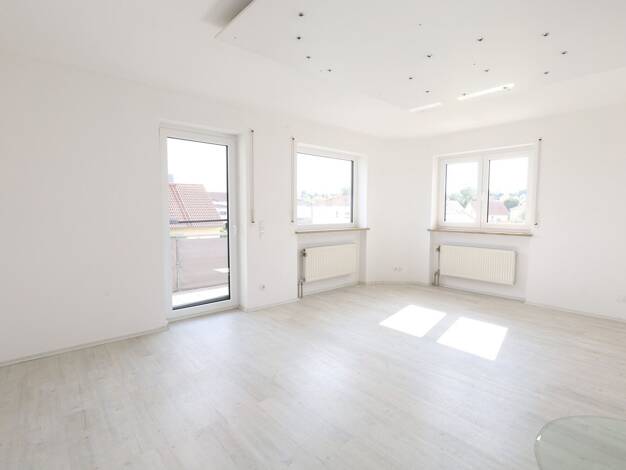Wohnung zum Kauf 264.000 € 3 Zimmer 84 m² 1. Geschoss Burgau Burgau 89331