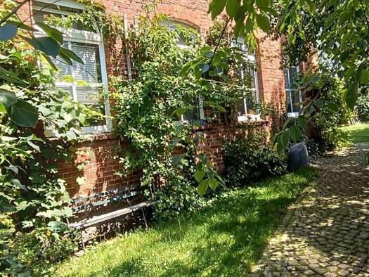 Einfamilienhaus zum Kauf 279.900 € 9 Zimmer 256 m² 1.749 m² Grundstück Schönfeld 17111