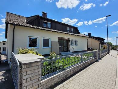Wohnung zur Miete 1.000 € 5 Zimmer 130 m² frei ab 01.08.2025 Wackersdorf Wackersdorf 92442