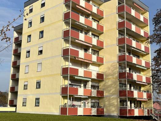 Wohnung zur Miete 590 € 3,5 Zimmer 80 m² 3. Geschoss frei ab sofort Vilshofen Vilshofen an der Donau 94474