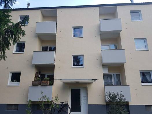 Wohnung zum Kauf 329.000 € 3 Zimmer 77,7 m² EG Jean-Paul-Str.9 Rath Düsseldorf 40470