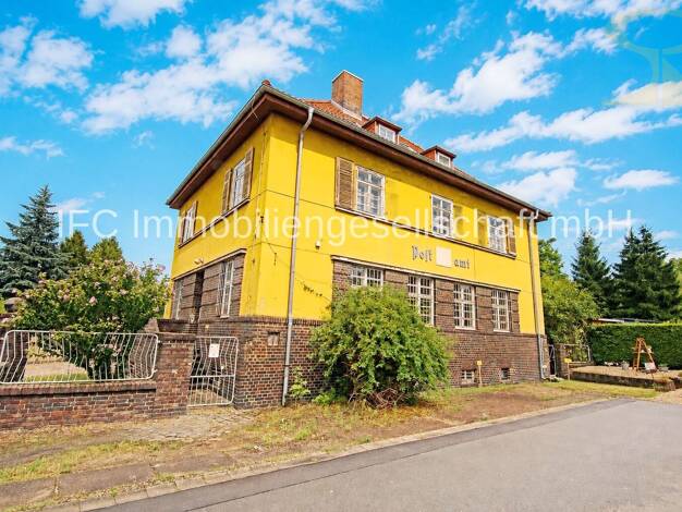 Mehrfamilienhaus zum Kauf 315.000 € 12 Zimmer 313 m² 1.069 m² Grundstück Zschornewitz Gräfenhainichen 06772