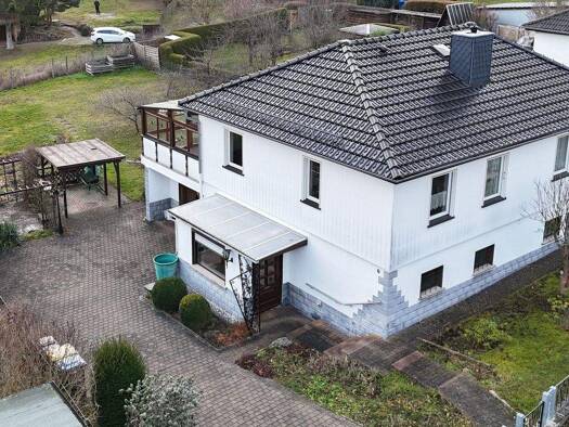 Haus zum Kauf 225.000 € 4 Zimmer 135 m² 930 m² Grundstück frei ab sofort Seebach 99846