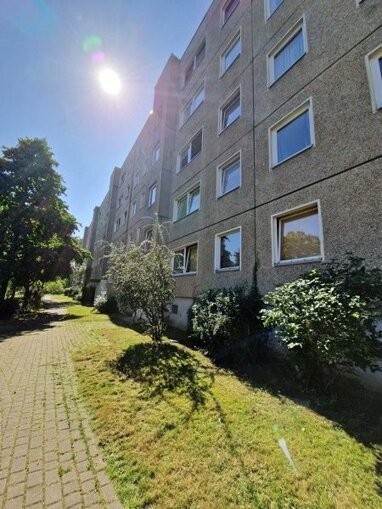 Wohnung zur Miete nur mit Wohnberechtigungsschein 457 € 3 Zimmer 64,3 m² 4. Geschoss frei ab 17.11.2024 Karl-Laux-Str. 31 Leubnitz (Hans-Otto-Weg) Dresden 01219