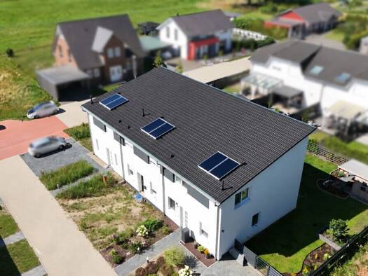 Reihenmittelhaus zum Kauf - Erstbezug 265.000 € 4 Zimmer 96 m² 154,7 m² Grundstück Wintermoor an der Chaussee Schneverdingen 29640
