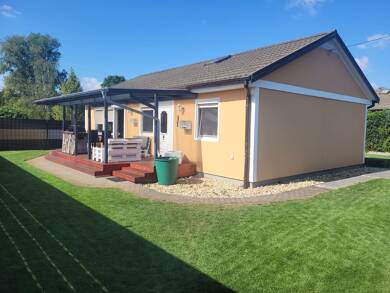 Haus zur Miete 950 € 3 Zimmer 100 m² frei ab 01.11.2025 Heldrungen Heldrungen 06577