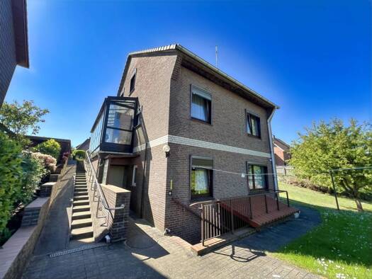 Einfamilienhaus zum Kauf provisionsfrei 329.000 € 5 Zimmer 121,4 m² 860 m² Grundstück Lütjenburg 24321