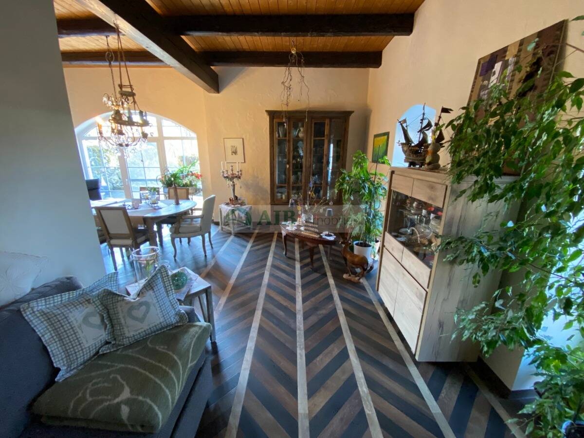 Immobilie in Grünhainichen - Weitläufige, exklusive Wohnanlage in ruhiger Lage - Ihr Rückzugsort im Grünen - Bild 3