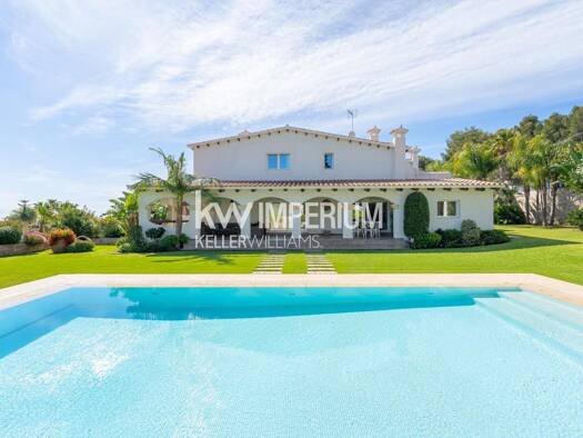 Haus zum Kauf 2.800.000 € 832 m² 1.455 m² Grundstück Roda de Bará 43883