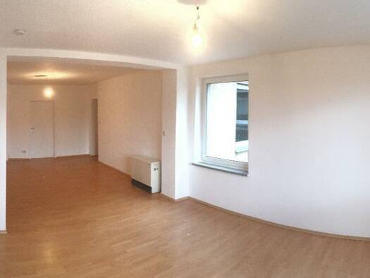 Wohnung zur Miete 975 € 2 Zimmer 65 m² Geschoss 2/3 frei ab 01.03.2026 Kirchweg 49 a Junkersdorf Köln 50858