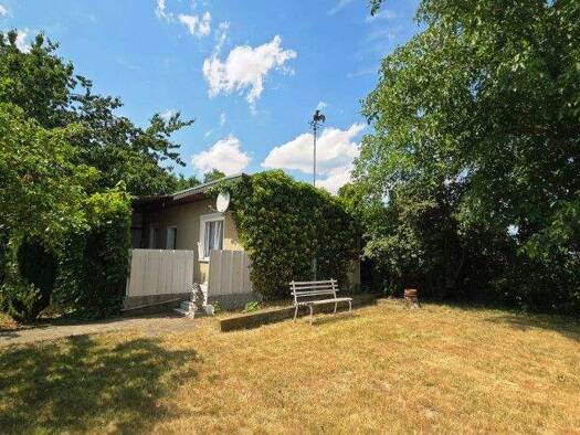 Bungalow zum Kauf 25.000 € 2 Zimmer 30 m² 570 m² Grundstück Bobbau Bitterfeld-Wolfen 06766