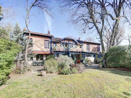 Haus zum Kauf 1.230.000 € 176 m² 300 m² Grundstück Vieux Croissy Croissy-sur-Seine 78290