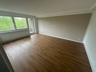 Wohnung zur Miete 1.200 € 4 Zimmer 92 m² Geschoss 3/8 frei ab sofort Kattenturm Bremen 28277