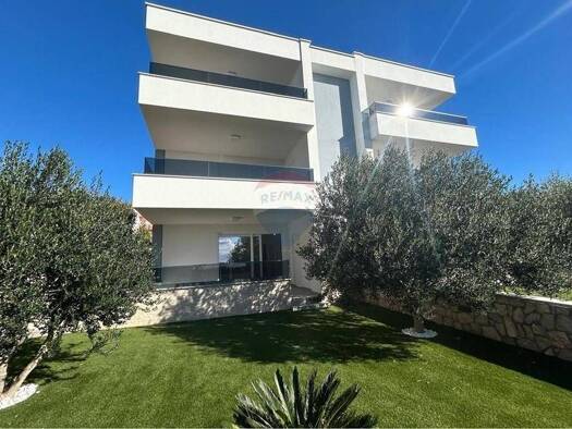 Wohnung zum Kauf 222.000 € 2 Zimmer 63 m² 2. Geschoss Novalja