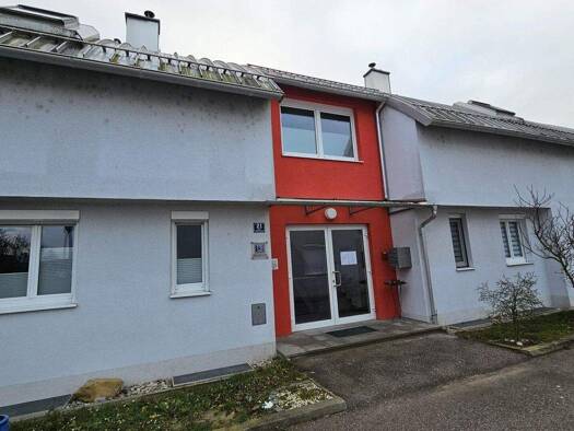 Wohnung zur Miete 669 € 3 Zimmer 74 m² Waldmüllerstraße 21 Loosdorf 3382