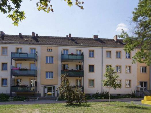 Wohnung zur Miete nur mit Wohnberechtigungsschein 392 € 3 Zimmer 70,3 m² 2. Geschoss Wollenweberstraße 15 Frankfurt Frankfurt (Oder) 15230