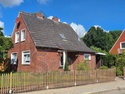 Einfamilienhaus zum Kauf 179.000 € 4 Zimmer 86 m² 715 m² Grundstück Weener 26826