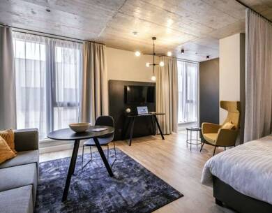 Wohnung zur Miete 450 € 1 Zimmer 38 m² frei ab sofort Burgwall 20 Stadtmitte Rostock 18055