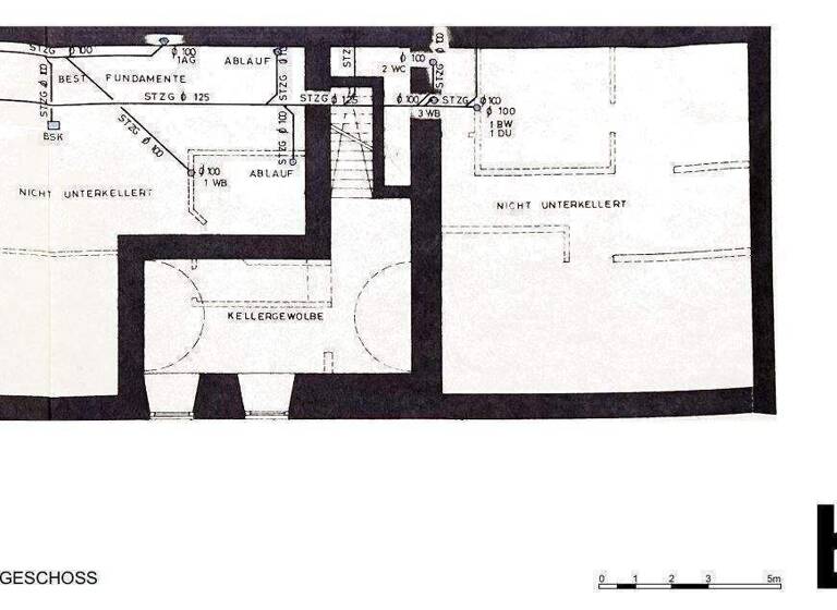 Haus zum Kauf 435.000 € 397 m² 955 m² Grundstück Liptingen Emmingen-Liptingen 78576