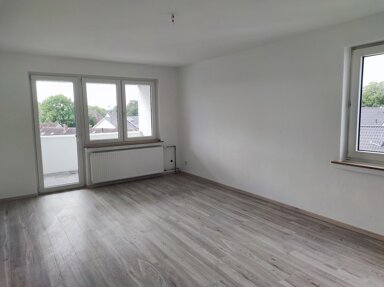 Wohnung zur Miete 529 € 3 Zimmer 76 m² 3. Geschoss frei ab 16.11.2024 Finefrau 15a Ickern - Süd Castrop-Rauxel 44579